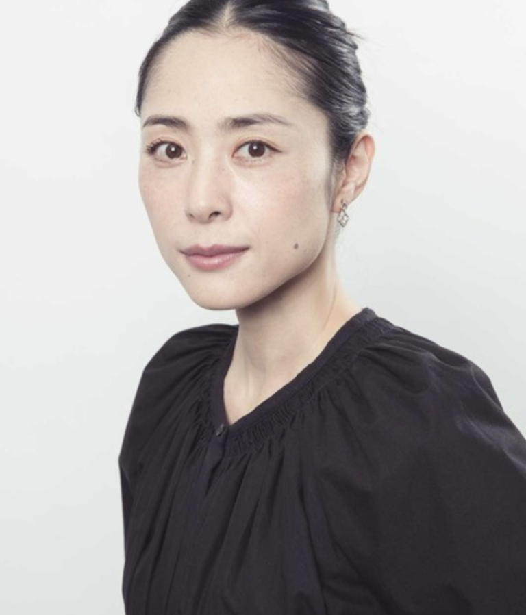 深津絵里は結婚してる？結婚相手、旦那（夫）は誰？それとも独身？現在の彼氏を調査！！